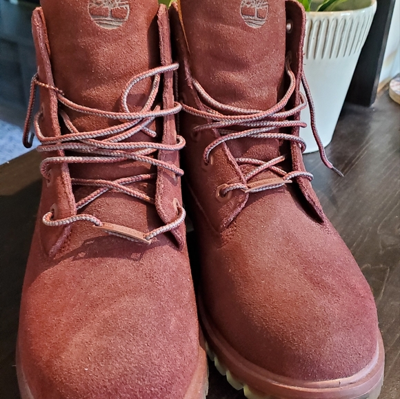 Timberland  Boots, burgundy Size 8.5 - Picture 1 of 7